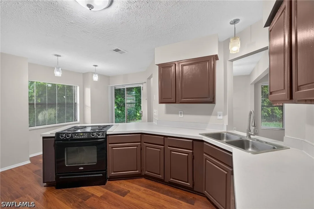 Photo of 17565 Lee Road