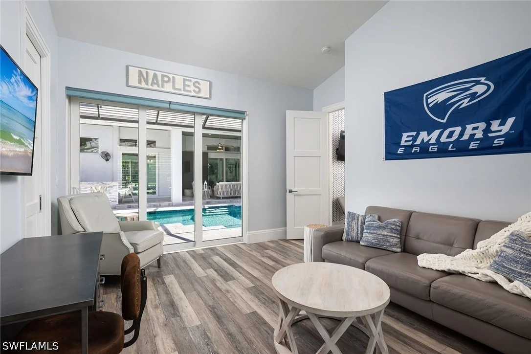 Photo of 2036 Laguna Way