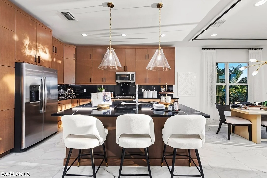 Photo of 2550 Kingfisher Drive