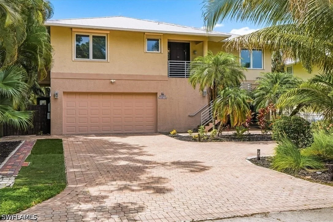 Photo of 1680 Avion Place