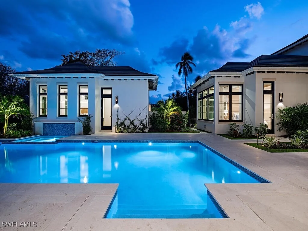 Photo of 1795 Gordon Drive