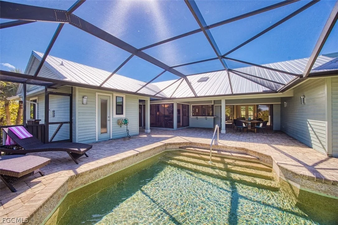 Photo of 4960 Joewood Drive