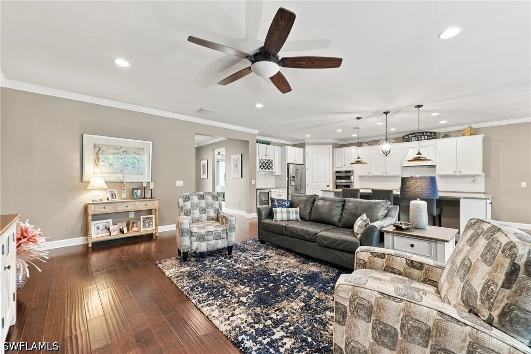 Photo of 7230 Live Oak Drive