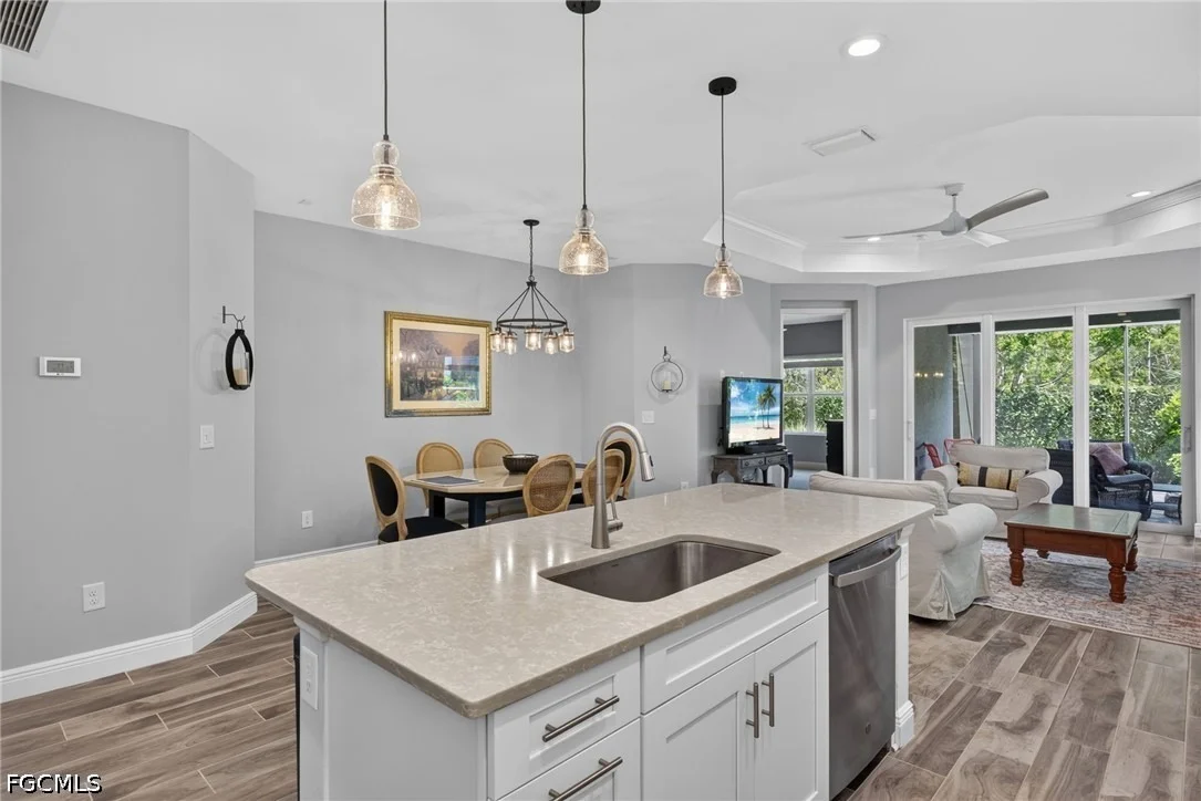 Photo of 2183 Marquesa Circle