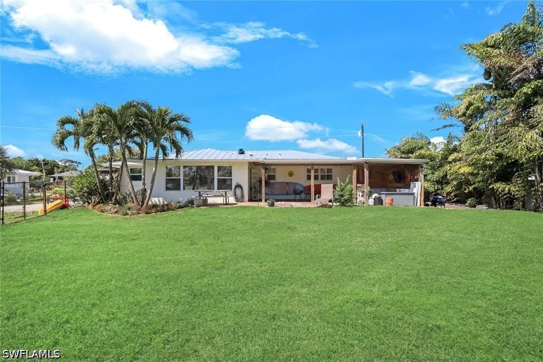 Photo of 20621 Pine Tree Lane
