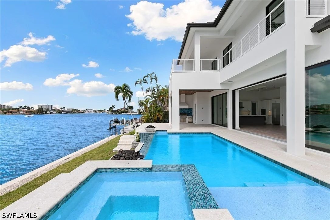 Photo of 372 Lamplighter Drive