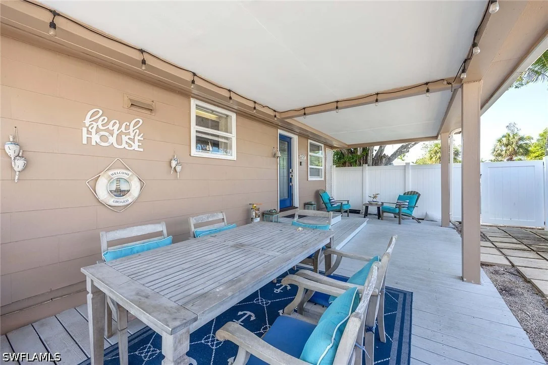 Photo of 547 101st Avenue N