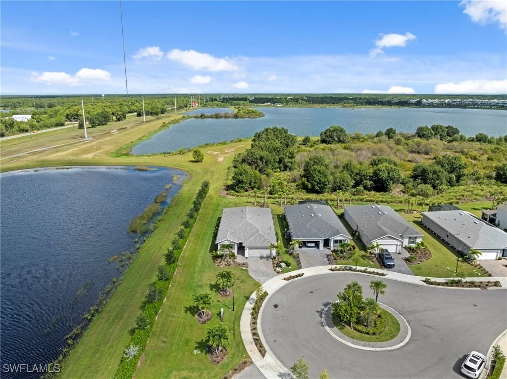 Photo of 42051 Edgewater Drive