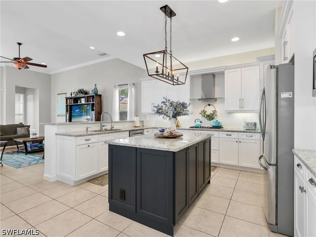 Photo of 2756 Crystal Way