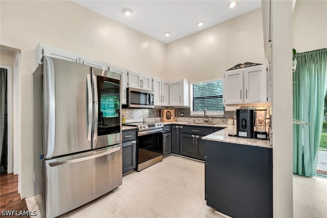 Photo of 3670 6th Avenue SE
