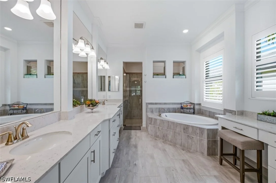 Photo of 2287 Somerset Place