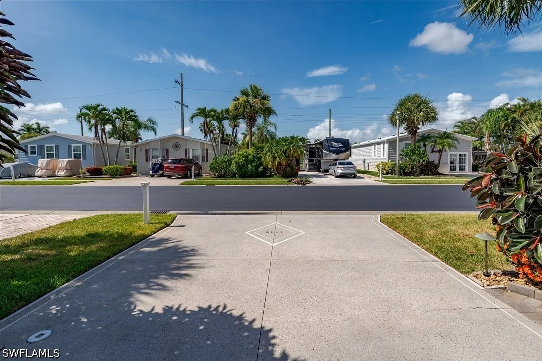 Photo of 1146 Silver Lakes Boulevard