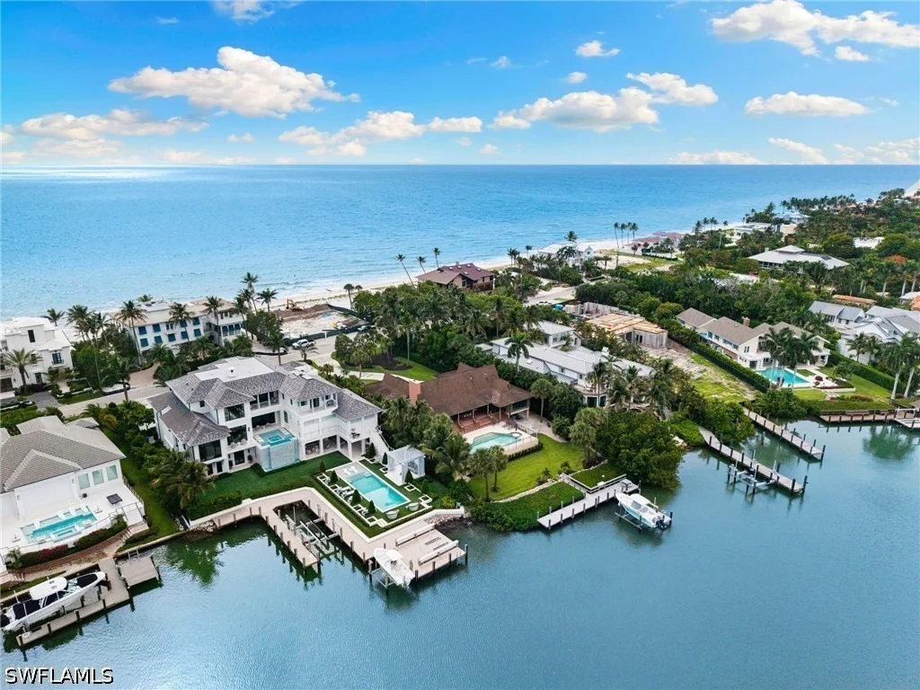 Photo of 3695 Gordon Drive