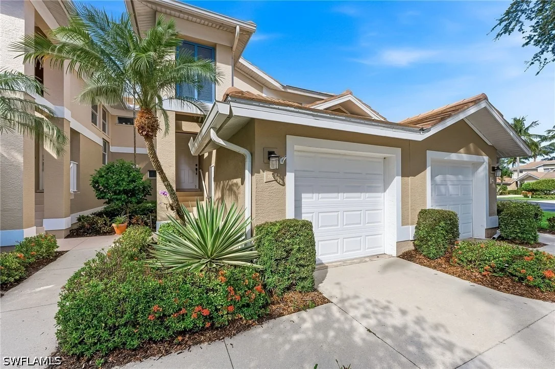 Photo of Unit 202 at 832 Carrick Bend Circle