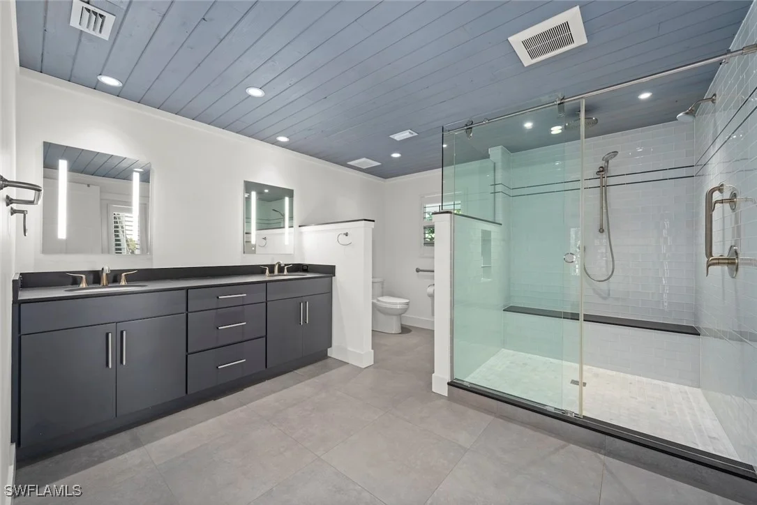 Photo of 16886 Captiva Drive