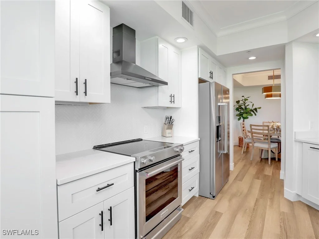 Photo of Unit 403 at 325 Dunes Boulevard