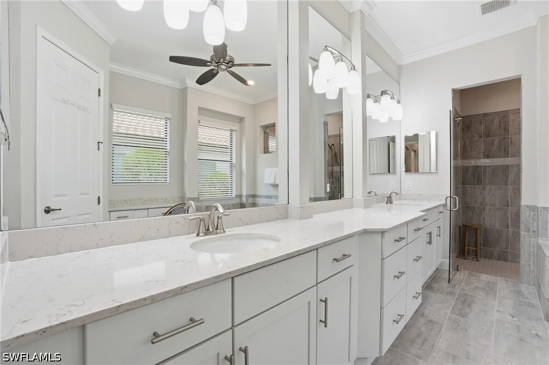 Photo of 2327 Somerset Place
