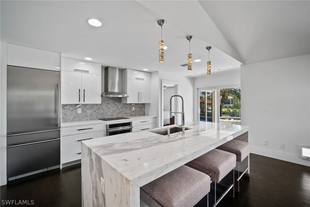 Photo of 266 Egret Avenue