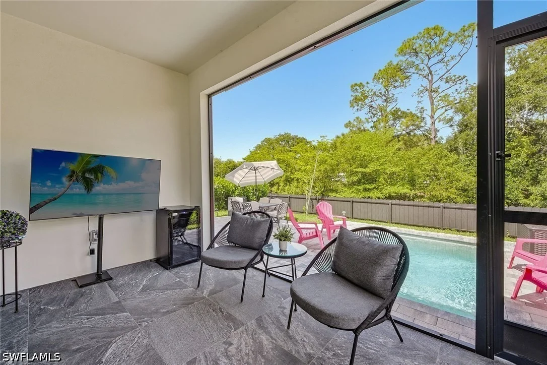Photo of 3384 Canal Street
