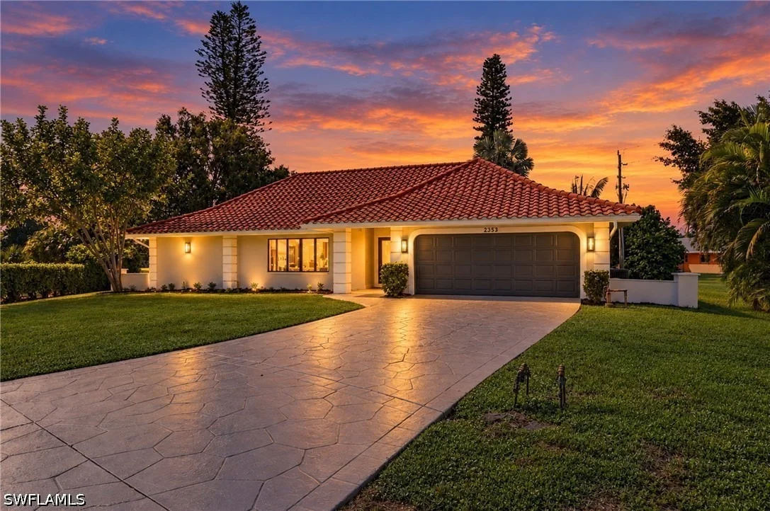 Photo of 2353 Abbey Court