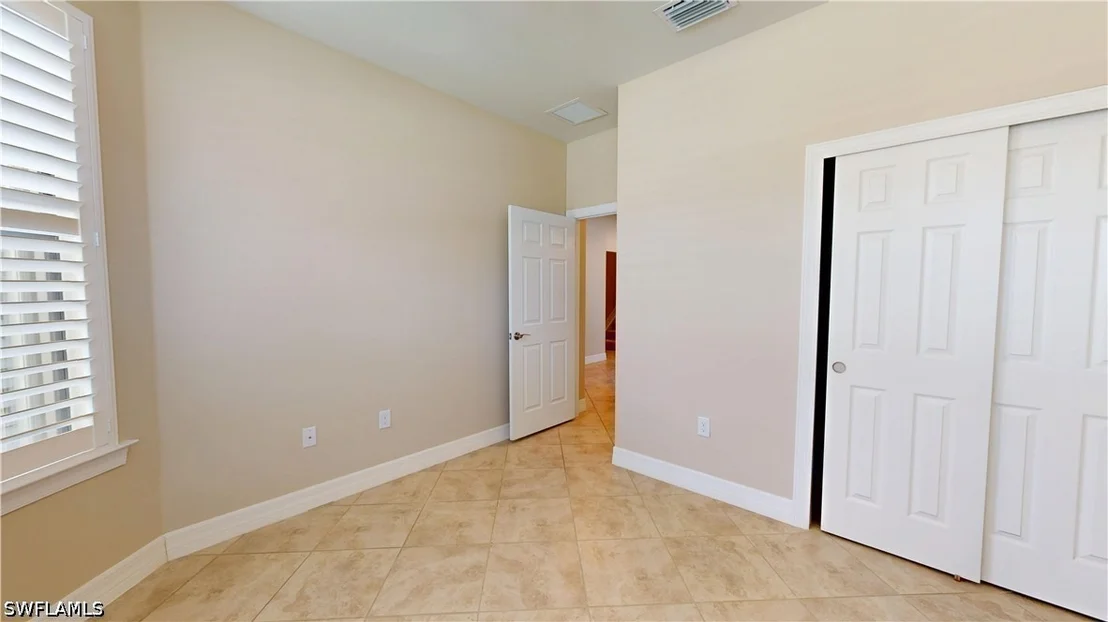 Photo of 6264 Victory Drive