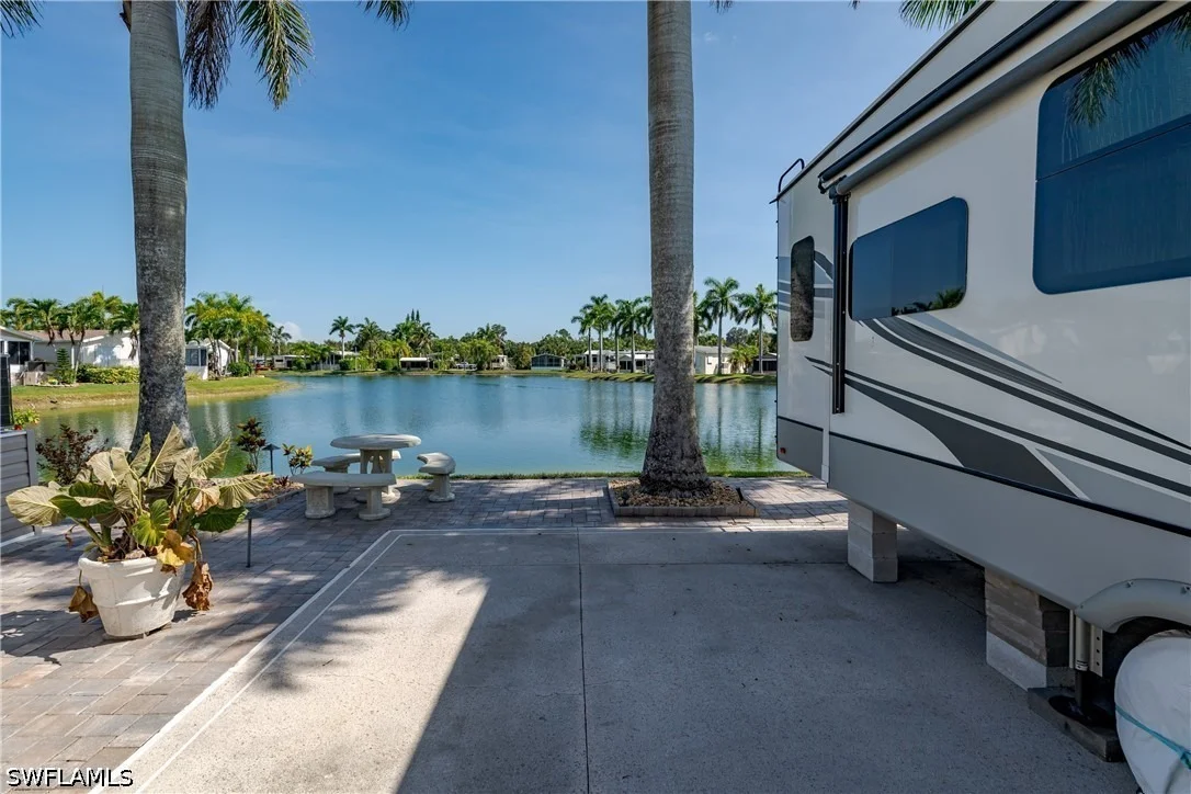 Photo of 1146 Silver Lakes Boulevard