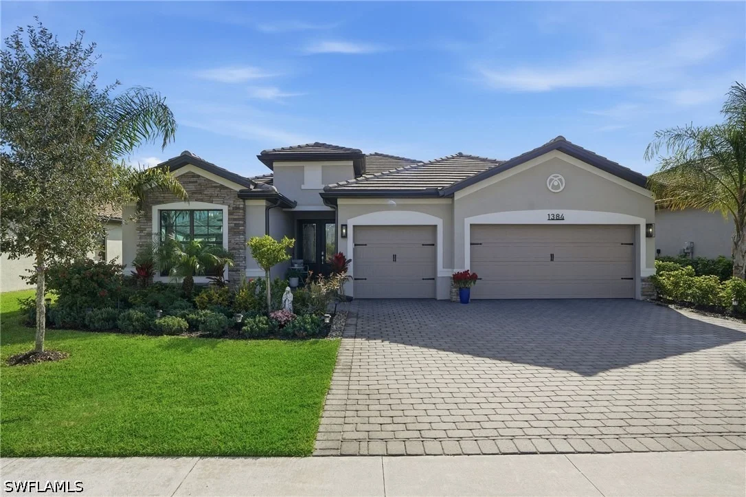 Photo of 1384 Birdie Drive