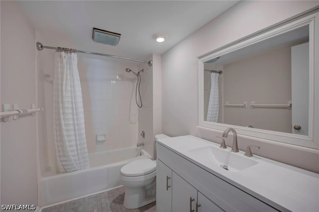 Photo of Unit 205 at 3300 Binnacle Drive