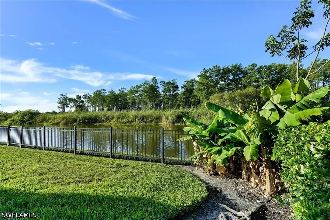 Photo of 18421 Royal Hammock Boulevard