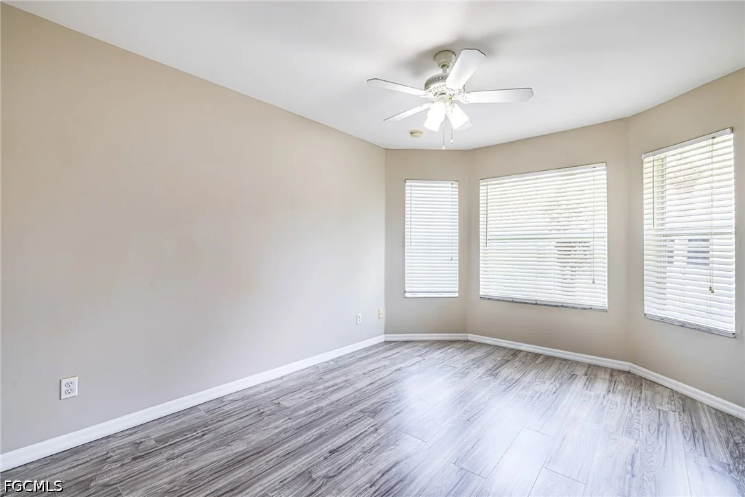 Photo of Unit 5 at 9812 Foxhall Way