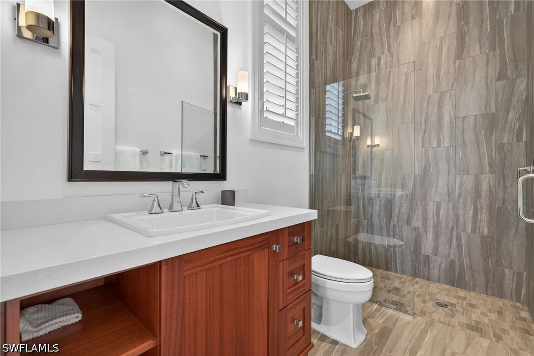 Photo of 2140 TARPON Road