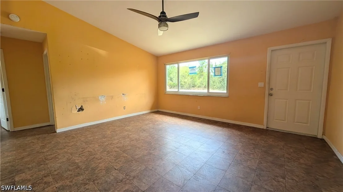 Photo of 521 5th Avenue