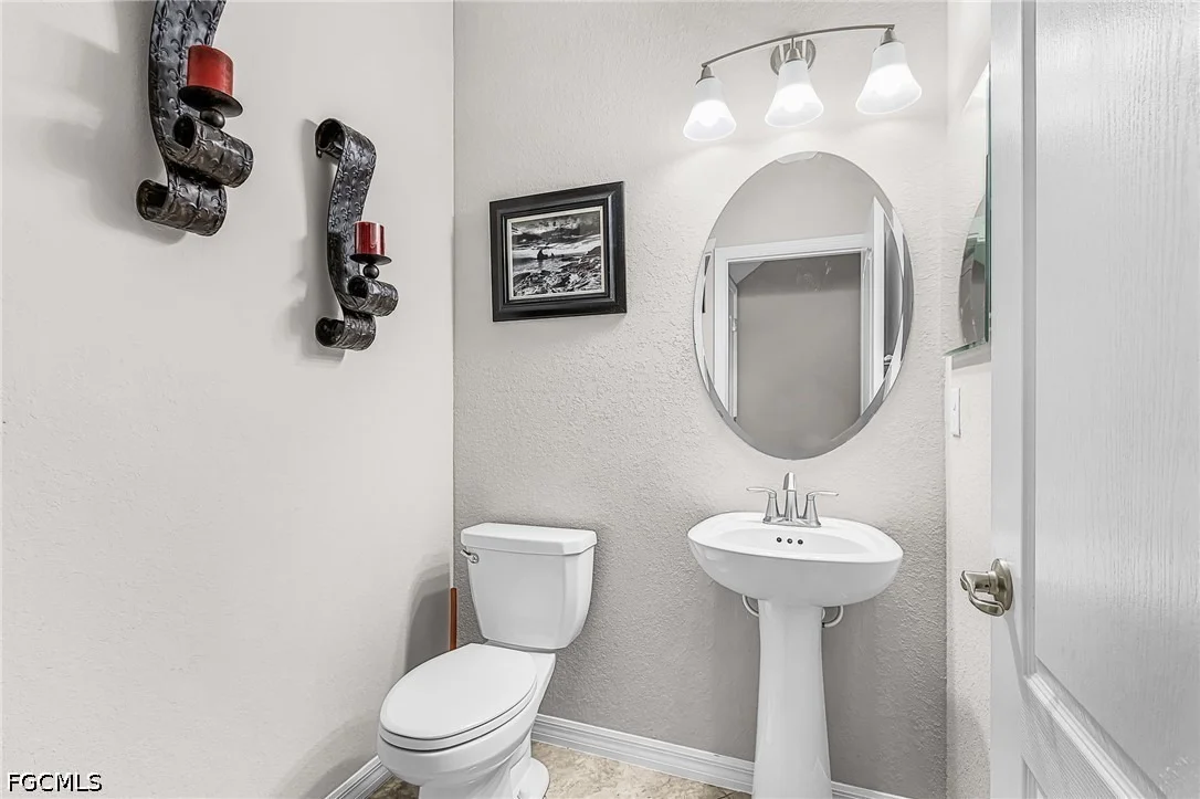 Photo of 17589 Wayside Bend