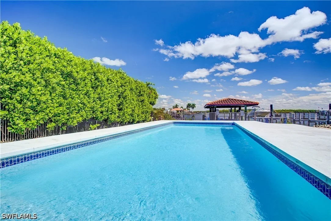 Photo of 11 Capri Boulevard
