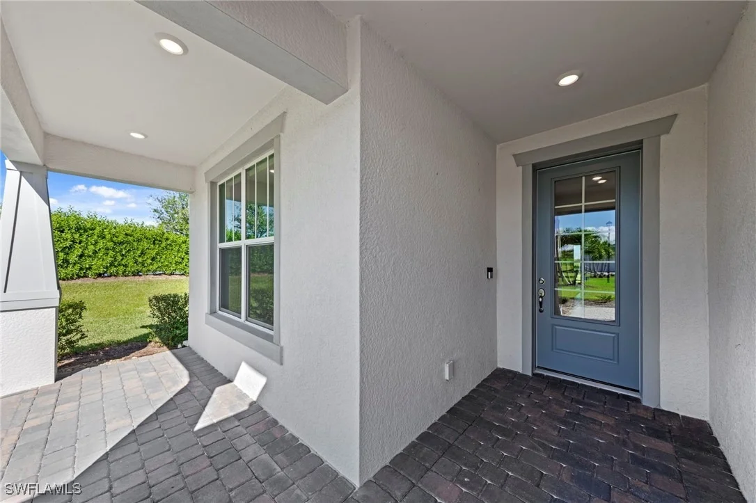 Photo of 42051 Edgewater Drive