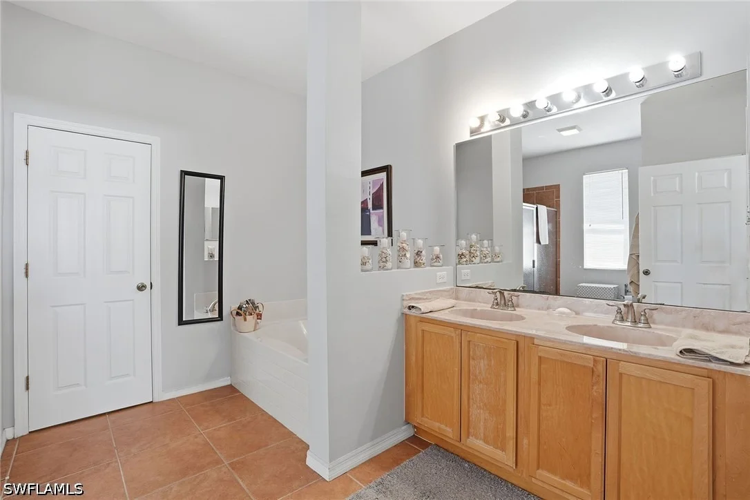 Photo of 4404 16th Avenue SE