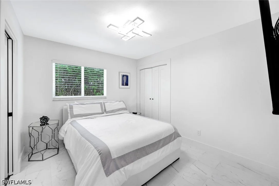Photo of 596 105th Avenue N