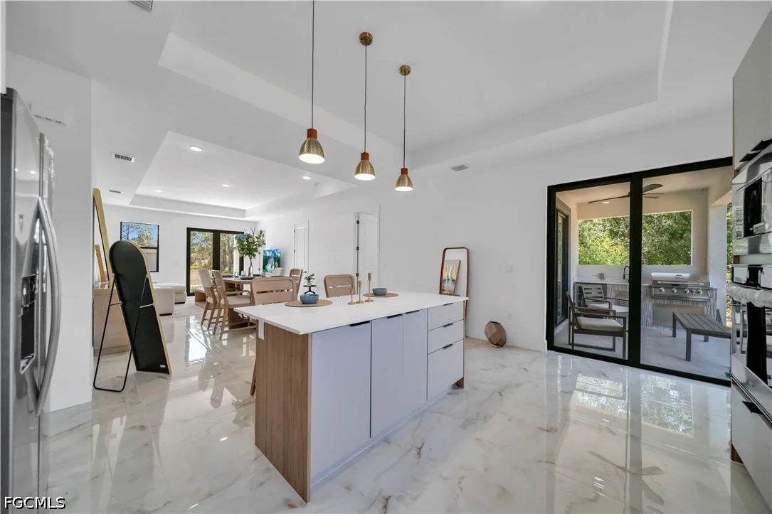 Photo of 5035 Spinnaker Road