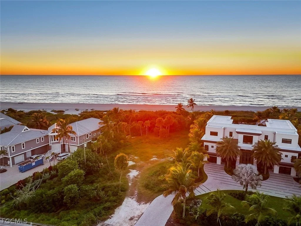 Photo of 16970 Captiva Drive
