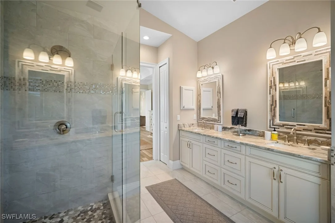 Photo of 699 98th Avenue N