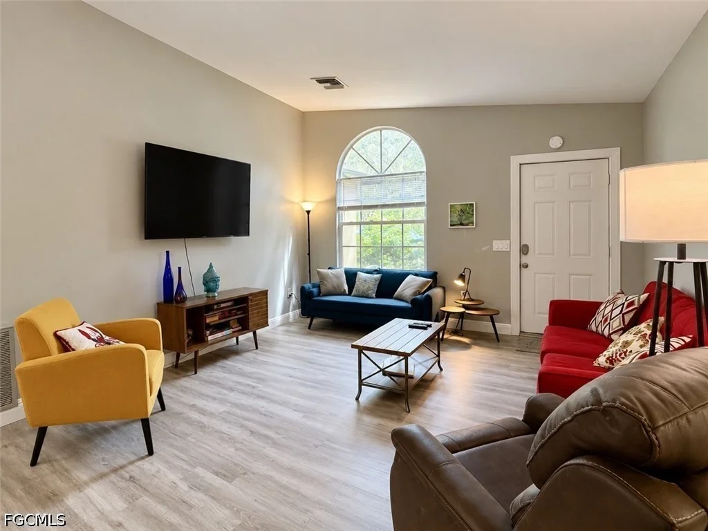 Photo of 4029 Albany Road