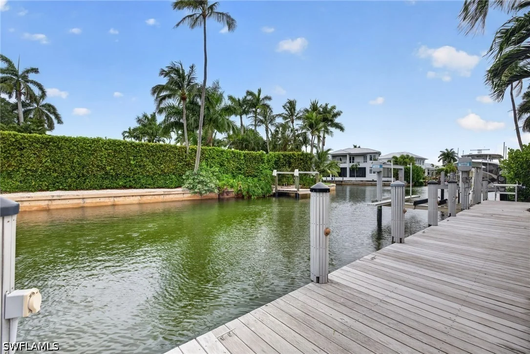 Photo of 2140 TARPON Road