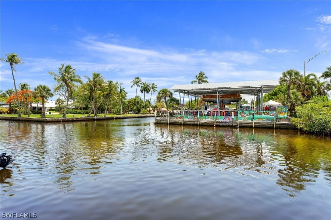 Photo of 2649 Riverview Drive