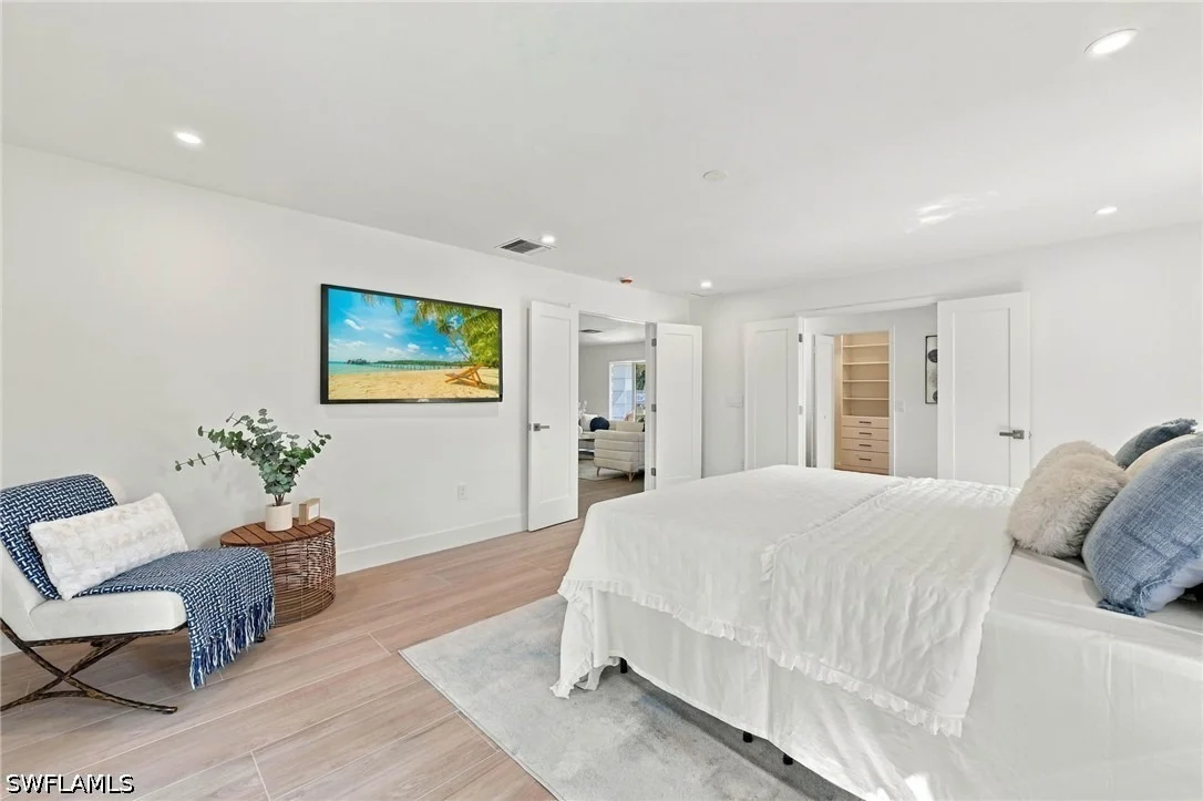 Photo of 2353 Abbey Court