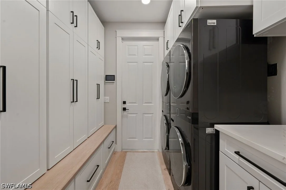 Photo of 6625 NEW HAVEN Circle