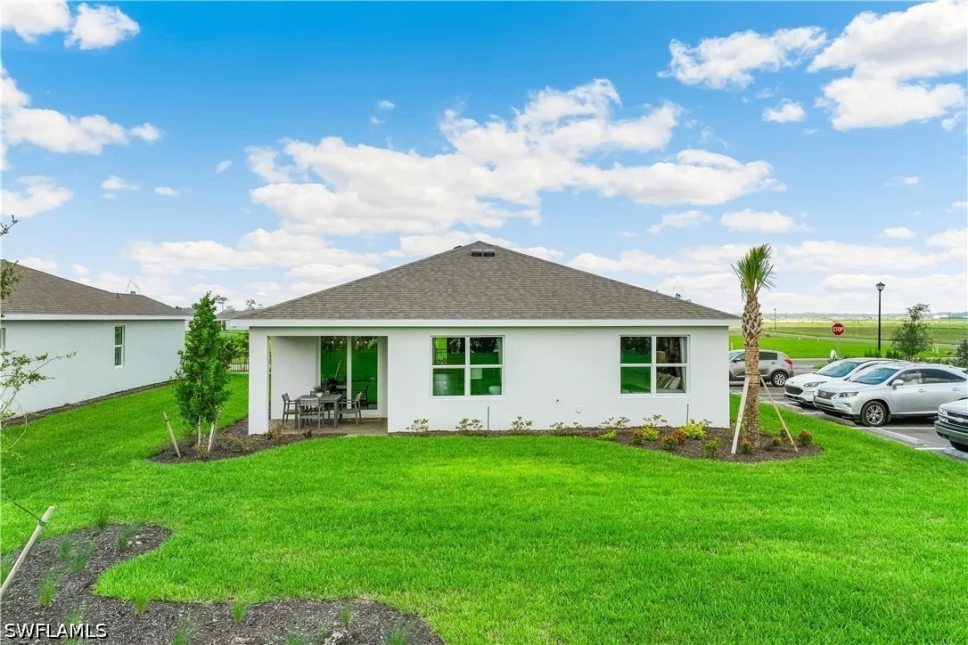 Photo of 17864 SHADE TREE Loop