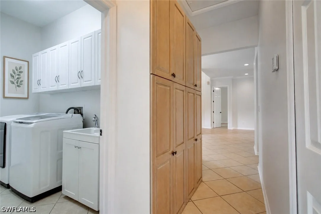 Photo of 3741 6th Avenue SE