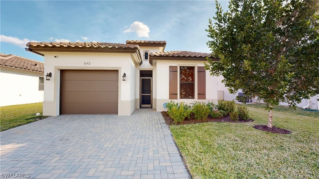 Photo of 5692 Cassidy Lane
