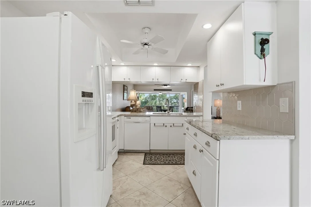 Photo of Unit 309 at 4111 Lorene Drive