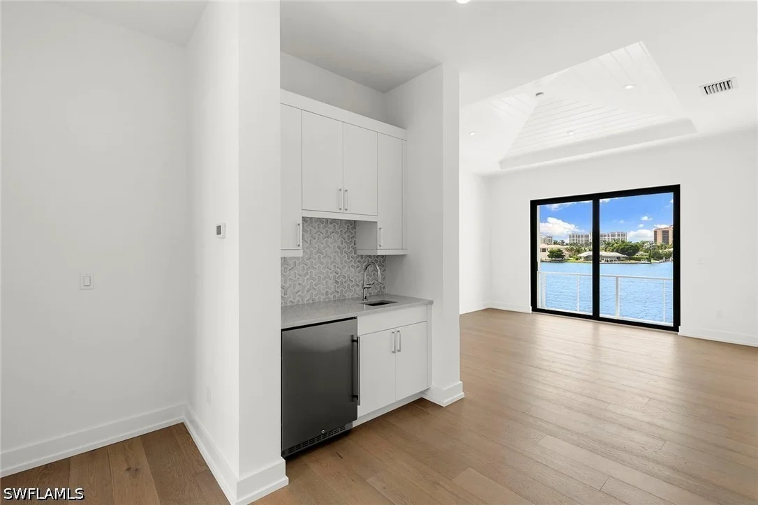 Photo of 372 Lamplighter Drive